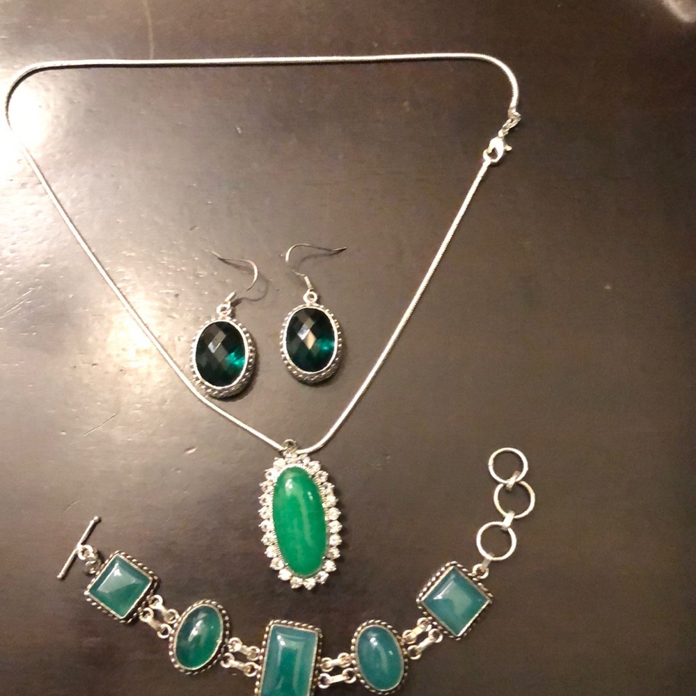 Necklace, bracelet, and earrings set